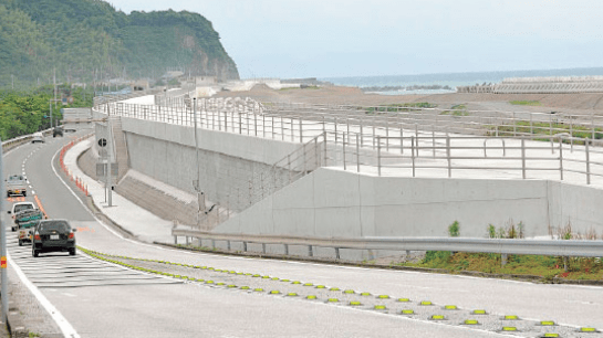 仁ノ海岸堤防